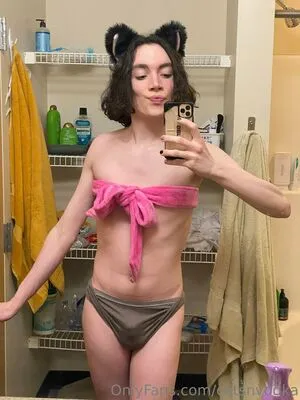 Catsnvodka OnlyFans Leaked Free Thumbnail Picture - #C9M8rinxAx