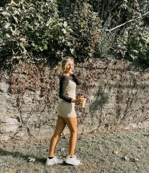 Cece Handley Thumbnail Picture