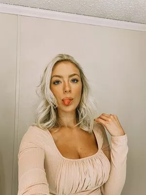 Cece Handley OnlyFans Leaked Free Thumbnail Picture - #12fnBHEXdB