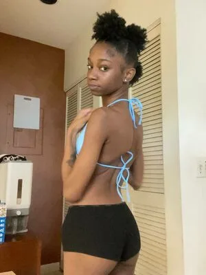 Cecee873 OnlyFans Leaked Free Thumbnail Picture - #AEVsUzHaa5