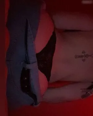 Celiimichelle Thumbnail Picture