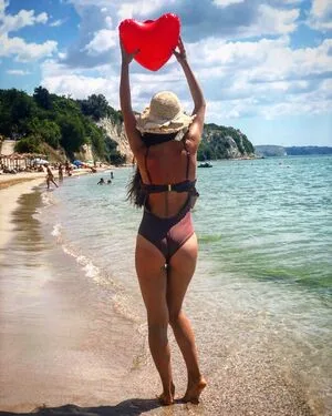 Cezara Munteanu OnlyFans Leaked Free Thumbnail Picture - #rwn1s6UUUQ