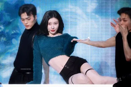 Chaeryeong OnlyFans Leaked Free Thumbnail Picture - #3vVP35QvL4