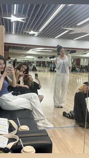 Chaeryeong OnlyFans Leaked Free Thumbnail Picture - #I5D78fB9W3