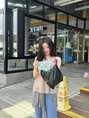 Chaeryeong OnlyFans Leaked Free Thumbnail Picture - #aQ843ZFPhB