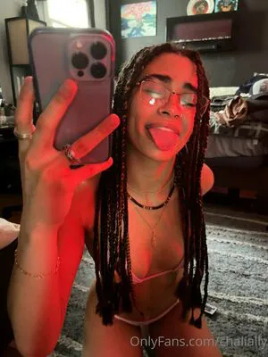 Chalially OnlyFans Leaked Free Thumbnail Picture - #AH48xJ8Eis