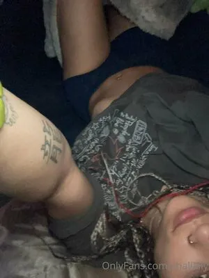 Chalially OnlyFans Leaked Free Thumbnail Picture - #MQ7nM7jdww