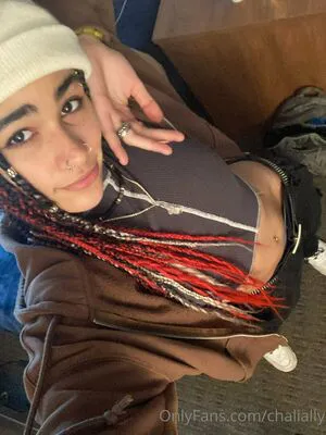 Chalially OnlyFans Leaked Free Thumbnail Picture - #alGHATKbZx