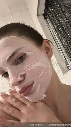 Chanel Silberberg Thumbnail Picture