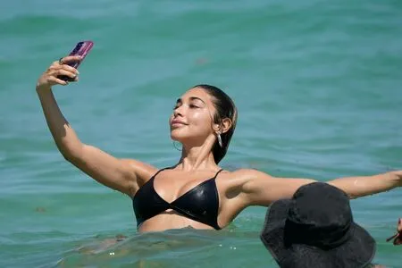 Chantel Jeffries OnlyFans Leaked Free Thumbnail Picture - #f8Rx2dMLap