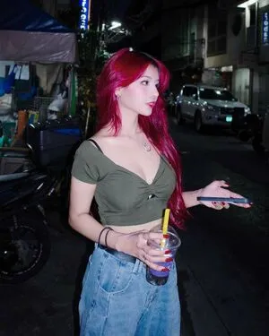 Charechii OnlyFans Leaked Free Thumbnail Picture - #DawkPebBGB
