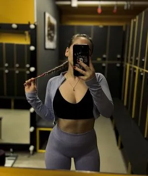 Charevna OnlyFans Leaked Free Thumbnail Picture - #1OXenYFuNS