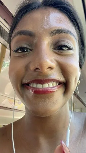 Charithra Chandran OnlyFans Leaked Free Thumbnail Picture - #j6XGrsWS1E