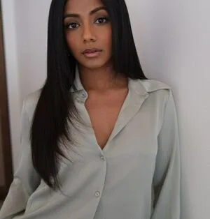 Charithra Chandran OnlyFans Leaked Free Thumbnail Picture - #lIPpBC9RWH