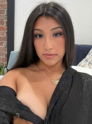 Charleneee OnlyFans Leaked Free Thumbnail Picture - #dl87NIVofa