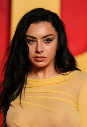 Charli XCX OnlyFans Leaked Free Thumbnail Picture - #EU2bFw2sPG