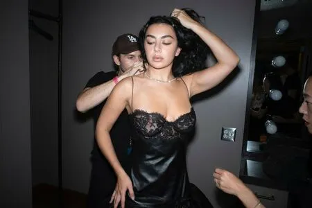 Charli XCX OnlyFans Leaked Free Thumbnail Picture - #HXHe2Gd7AM