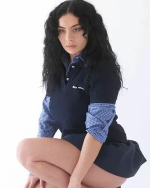 Charli XCX OnlyFans Leaked Free Thumbnail Picture - #RIRDqvLIe8