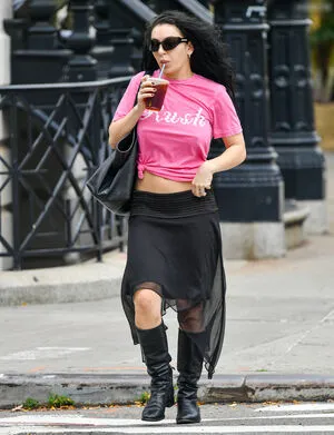 Charli XCX OnlyFans Leaked Free Thumbnail Picture - #TT6obeD3Zc