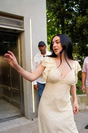 Charli XCX OnlyFans Leaked Free Thumbnail Picture - #TrFBAPO1RW