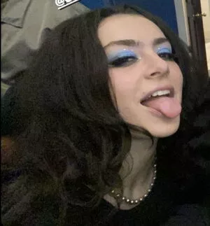 Charli XCX OnlyFans Leaked Free Thumbnail Picture - #asfC05t1P9