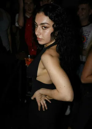 Charli XCX OnlyFans Leaked Free Thumbnail Picture - #axtpV8llLB