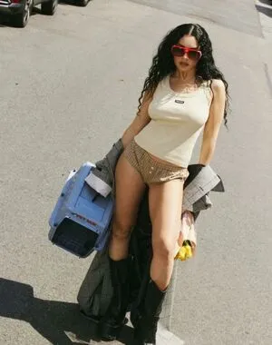 Charli XCX OnlyFans Leaked Free Thumbnail Picture - #fg79GhfZ1b
