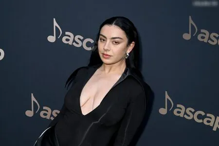Charli XCX OnlyFans Leaked Free Thumbnail Picture - #oApREFct0h