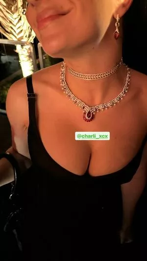 Charli XCX OnlyFans Leaked Free Thumbnail Picture - #pHa2seD4QC