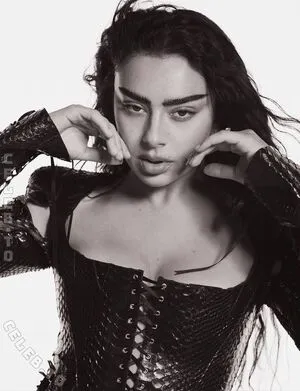 Charli XCX OnlyFans Leaked Free Thumbnail Picture - #qSWyQfI2kA