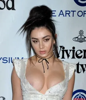 Charli XCX OnlyFans Leaked Free Thumbnail Picture - #w8QCcDaKB2
