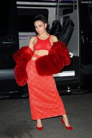 Charli XCX OnlyFans Leaked Free Thumbnail Picture - #z4c3D5Bdjs