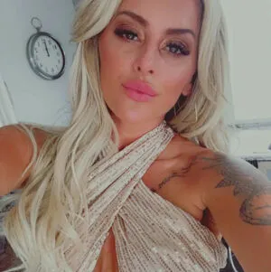 Charlie69xoxo Thumbnail Picture