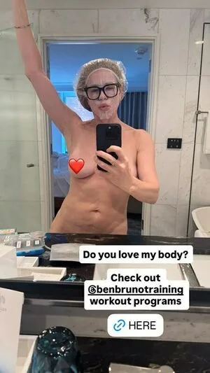 Chelsea Handler OnlyFans Leaked Free Thumbnail Picture - #NyE8YHoi3a