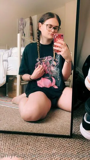 Cherriesforbreakfast OnlyFans Leaked Free Thumbnail Picture - #ZVKcRFtBYE