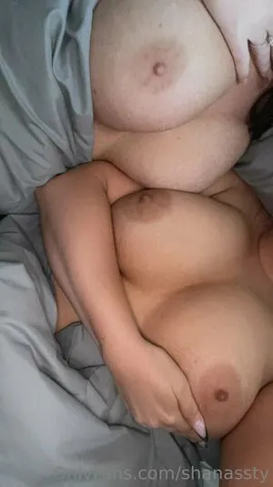 Chivelicious OnlyFans Leaked Free Thumbnail Picture - #H2lddBgo6G