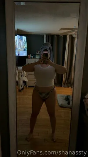 Chivelicious OnlyFans Leaked Free Thumbnail Picture - #P3hbrr7N9n