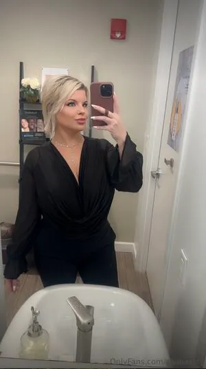 Chivelicious OnlyFans Leaked Free Thumbnail Picture - #kaP3nfpBQD