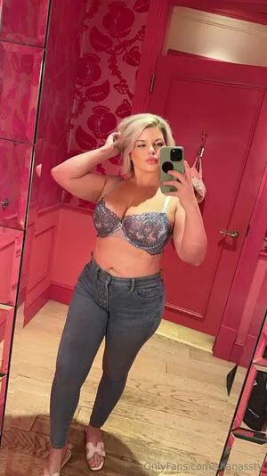 Chivelicious OnlyFans Leaked Free Thumbnail Picture - #qX4vCcpp4e