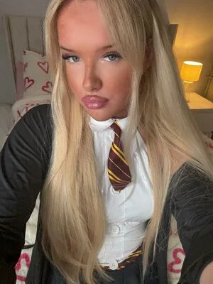 Chlo May OnlyFans Leaked Free Thumbnail Picture - #aD7h73GLg5