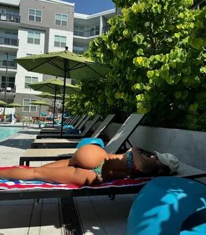 Chloe Ding OnlyFans Leaked Free Thumbnail Picture - #mJfRzaTaVc