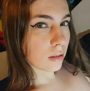 Chloe Madison Thumbnail Picture