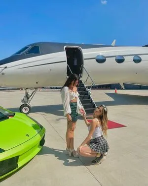 Chloe Simon OnlyFans Leaked Free Thumbnail Picture - #7T7s9kc0MZ