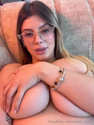 Chloe Tailor OnlyFans Leaked Free Thumbnail Picture - #YV1E7BAtEn