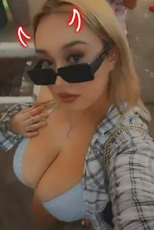 Chloe OnlyFans Leaked Free Thumbnail Picture - #WSTUMyUasu