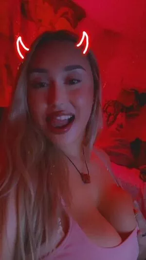 Chloe OnlyFans Leaked Free Thumbnail Picture - #fiFBYj00X0