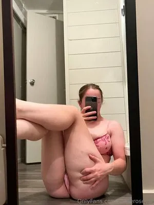 Chloebreevip OnlyFans Leaked Free Thumbnail Picture - #T2fexMT1a5