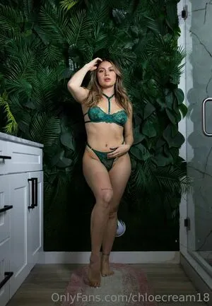 Chloecreamss OnlyFans Leaked Free Thumbnail Picture - #bnyMJtN5U0