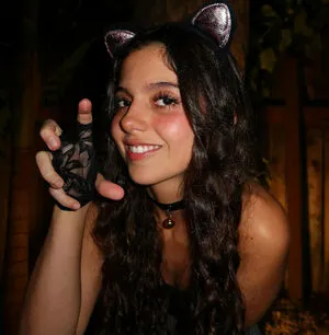 Chloeforero Thumbnail Picture