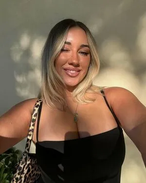 Chloemoriondo OnlyFans Leaked Free Thumbnail Picture - #GJKc4yOSQQ